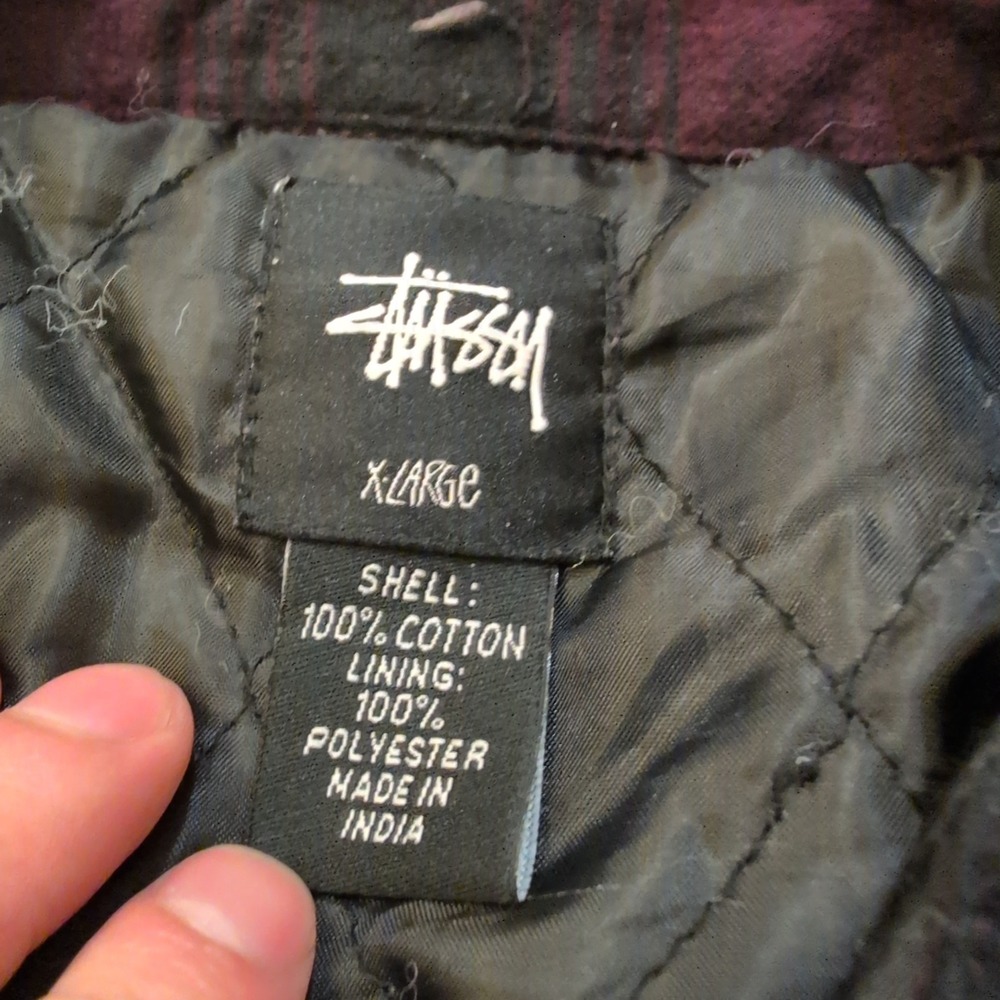 Stussy Men's XL Quilted Flannel Shirt Jacket Burgundy Black Plaid Logo Patch - Picture 3 of 10
